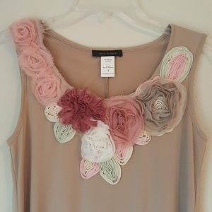Beautiful top with ribbon flowers, size S